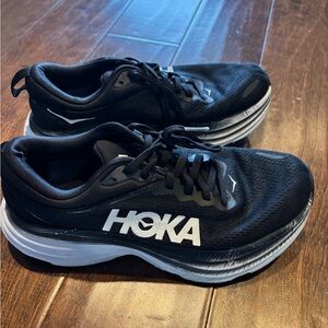 Hoka Women’s Black and White Bondi Shoes sz 7.5 wide